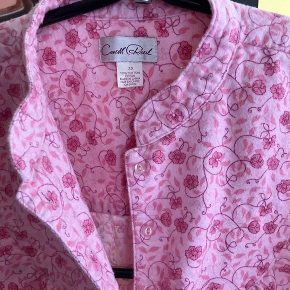 Carroll Reed Nightwear - Picture 3 of 3